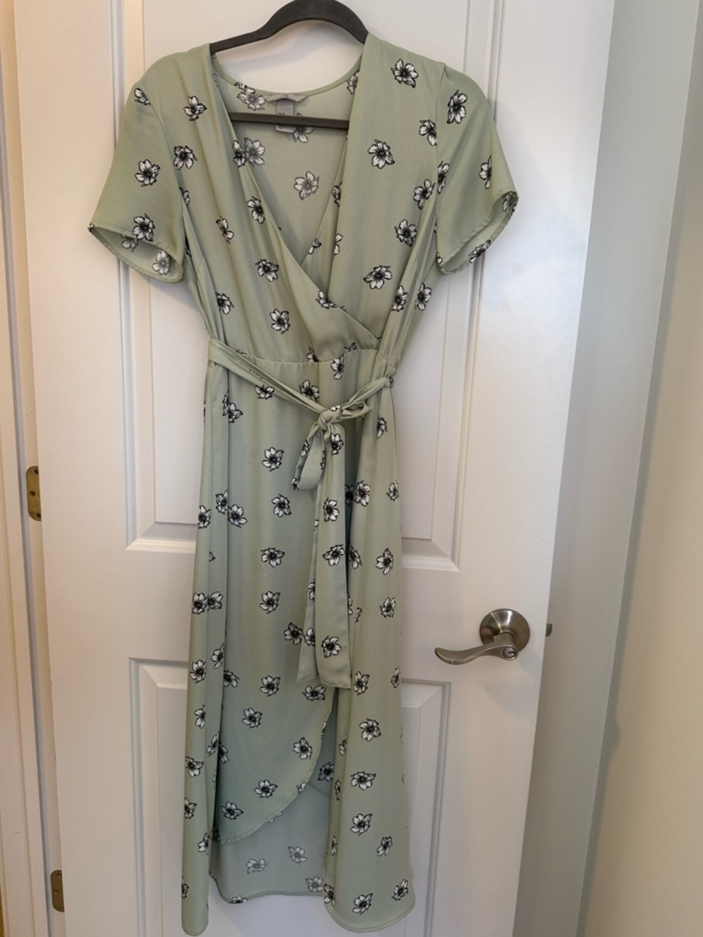 H&M Sage Green Floral Wrap Midi Dress